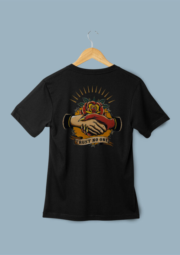 Trust-No-One-Half-Sleeve-Black-T-shirt-For-Man-01