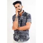 Cotton-Printed-Full-Sleeves-Regular-Fit-Men-Casual-Shirt-Black-white-1-1.jpg