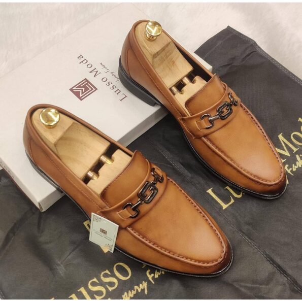 New Look Lusso Moda Buckle Designer Moccasin For Men