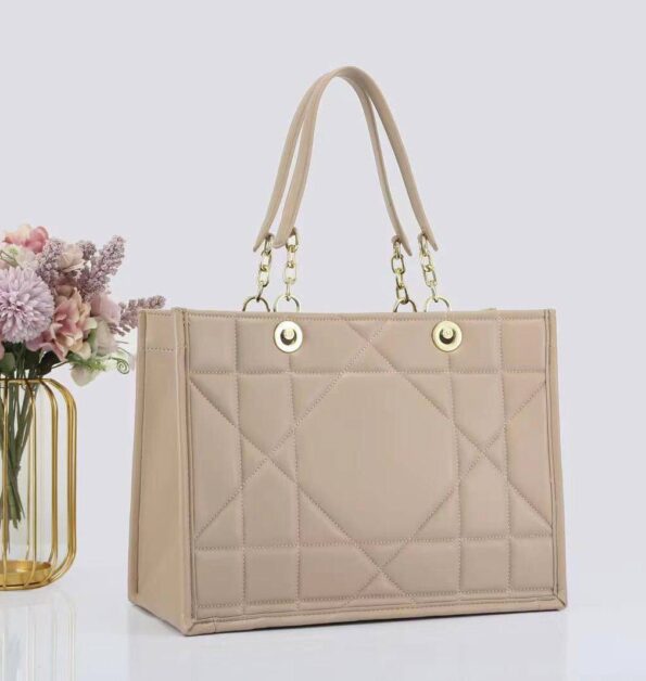 Essential Dior Tote bag For Women