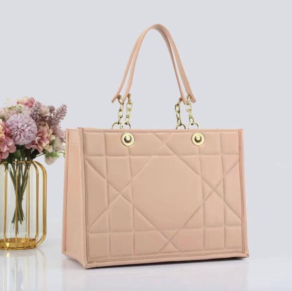 Essential Dior Tote bag For Women