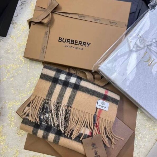 Premium Winter Burberry Stole For Women