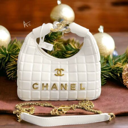 Chanel Handbag For Women